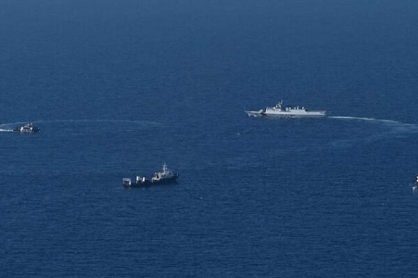 China’s Coast Guard Watches Philippine Ship at Ren’ai Reef ๐ CCG monitors Philippine supply mission at Ren'ai Jiao: spokesperson