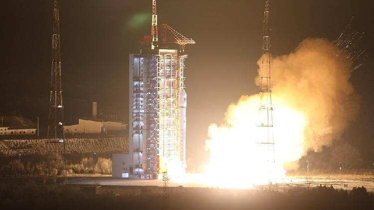 China builds large commercial radar satellite constellation