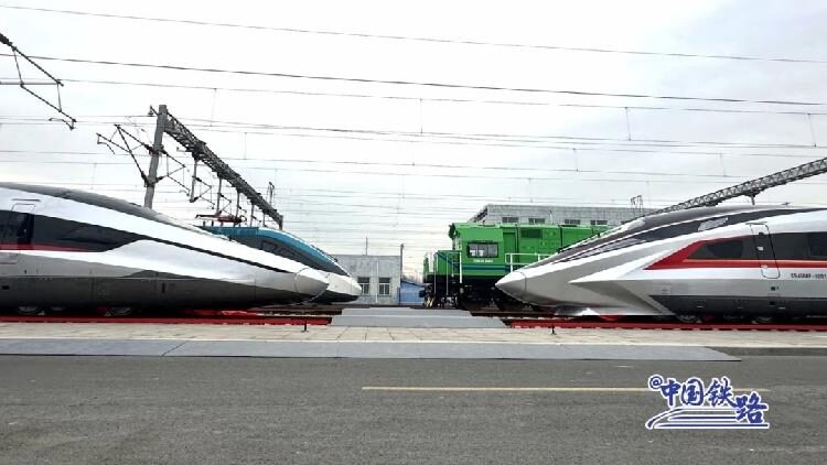 China_unveils_CR450_high-speed_train_prototype_capable_of_450_kmh - My Global News: Young Voices China unveils CR450 high-speed train prototype capable of 450 km/h