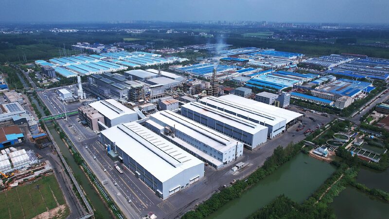 China Helps Small Businesses Grow with Cool New Ideas! π China's initiatives for SMEs boost access to finance, fuel innovation