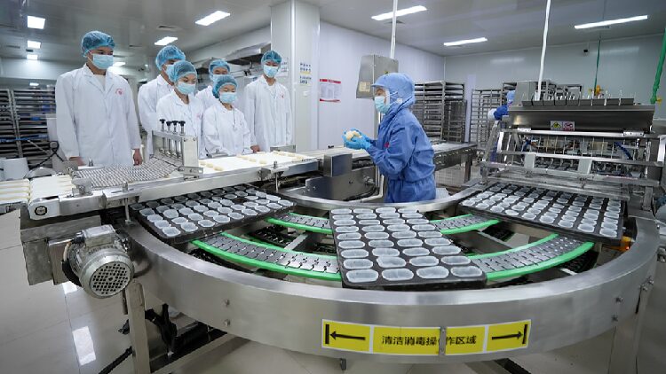 China’s Vocational Schools: Building a High-Tech Future! ๐ China's vocational education boosts new quality productive forces