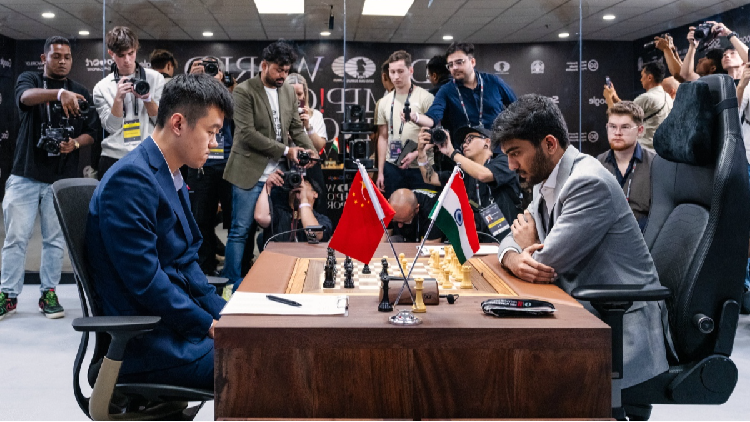 Ding Liren Wins First Game Against Gukesh in World Chess Championship ๐ Ding Liren defeats Gukesh Dommaraju in World Chess Championship opener