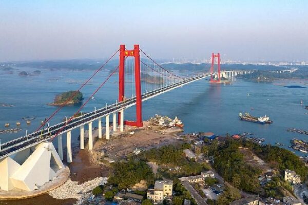 Guangxi’s Longest Sea Bridge Opens Soon! ๐ Live: Guangxi's longest sea-crossing bridge ready to open for traffic