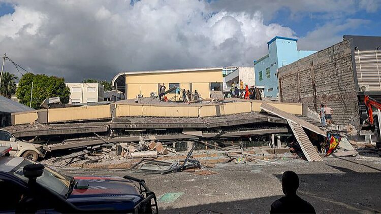 China Helps Vanuatu After Big Earthquake 🌏❤️ Red Cross Society of China provides $100,000 cash aid to Vanuatu