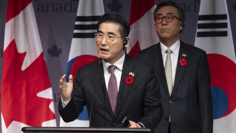South Korea’s Defense Minister Resigns Amid Political Turmoil South Korean defense minister offers to resign