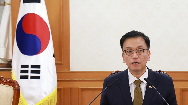 South_Koreas_acting_President_Choi_Sang-mok_investigated_by_police - My Global News: Young Voices South Korea's acting President Choi Sang-mok investigated by police