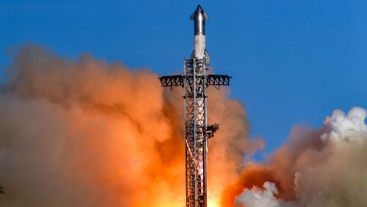 SpaceX Launches 24 Starlink Satellites to Bring Internet Everywhere! π SpaceX launches 24 Starlink internet satellites into space