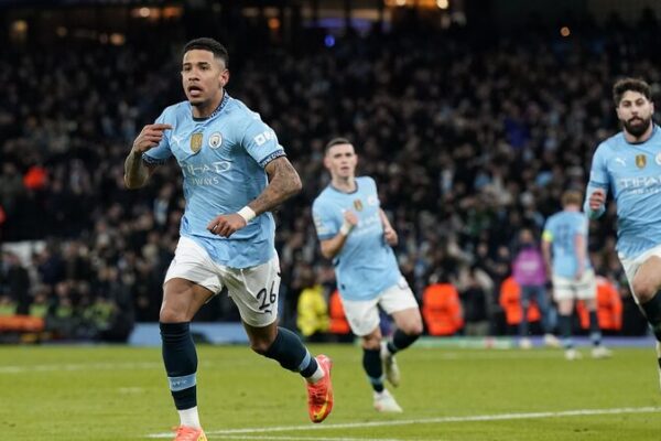 Champions League Thrills: Man City and PSG Advance, Arsenal Reach Last 16! โฝ Champions League: Man City, PSG stay alive as Arsenal reach last 16