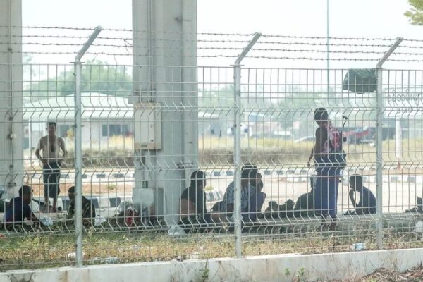 China Helps Bring Peace Between Myanmar Groups ποΈ China mediates ceasefire deal between Myanmar and Kokang armed group