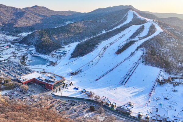 China sees winter sports boom with over 300 million people engaging