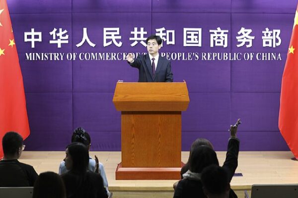 China Hopes for Strong Friendship with the US in Trade π€ China willing to promote stable economic relations with U.S.