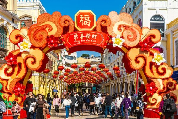China's Hong Kong, Macao and Taiwan embrace the Spring Festival