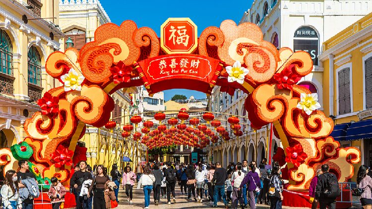 China's Hong Kong, Macao and Taiwan embrace the Spring Festival