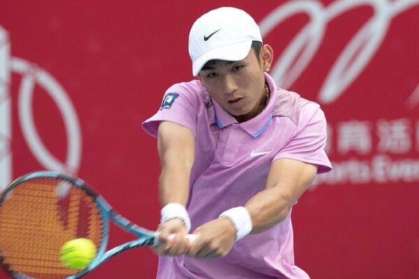 Shang Juncheng Reaches ATP Hong Kong Open Quarterfinals! ๐พ China's Shang Juncheng advances to quarterfinals at ATP Hong Kong Open