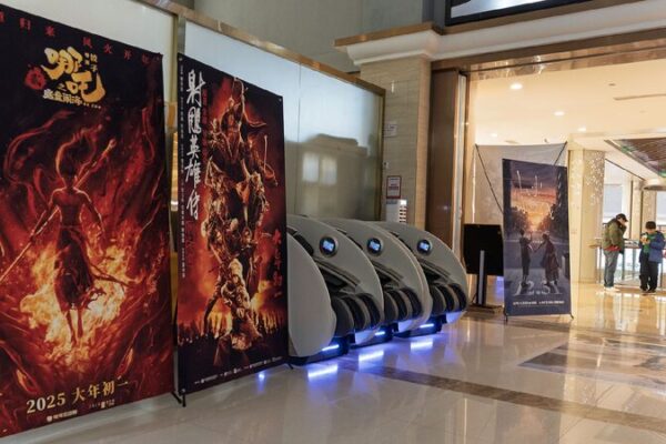 China's Spring Festival box office pre-sales surpass 1 billion yuan