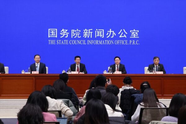 China Encourages Big Savings to Boost Its Economy! ๐ฐ๐ Chinese government announces major market reforms