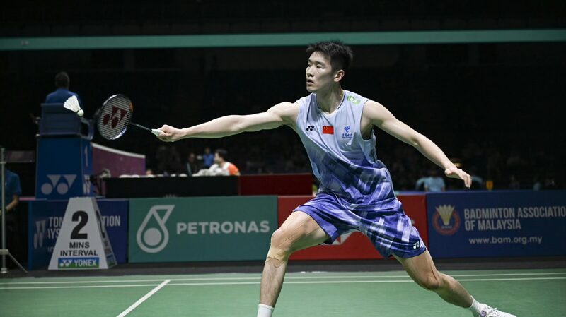 Chinese shuttlers advance to quarterfinals at BWF Malaysia Open