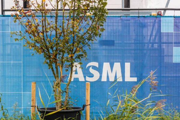 How a Dutch Company Got Caught in a Tech Tug-of-War! Dutch firm ASML becomes 'hostage' in China-US tech competition