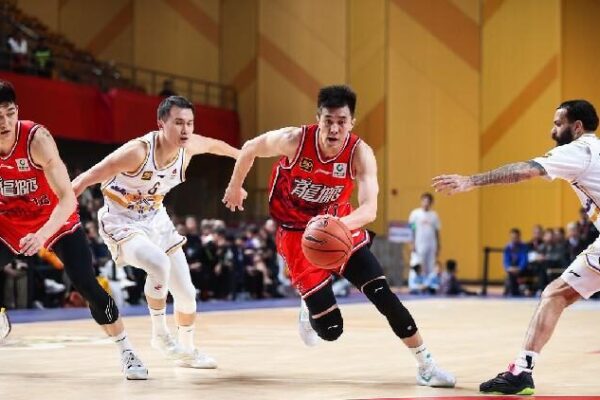 Epic Battle: Guo Ailun Scores 40 Points but Guangzhou Loong Lions Still Lose! Guangzhou lose to Beikong despite Guo Ailun's season-high 40 points