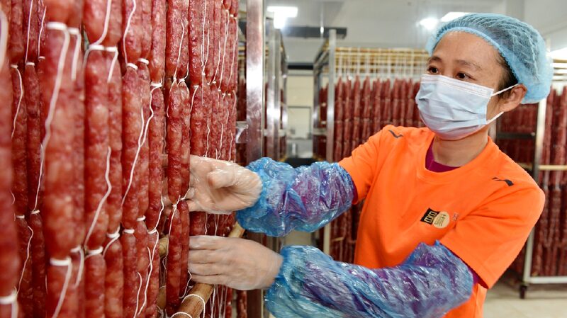 Hainan_cured_meat_Taste_of_Spring_Festival_on_tip_of_tongue - My Global News: Young Voices Hainan cured meat: Taste of Spring Festival on tip of tongue