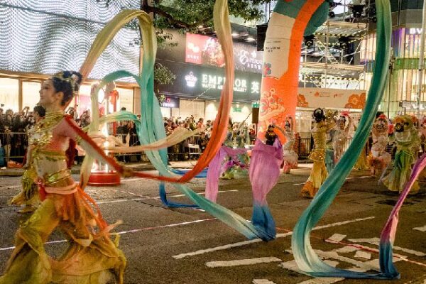 How people in Hong Kong SAR celebrate Chinese New Year