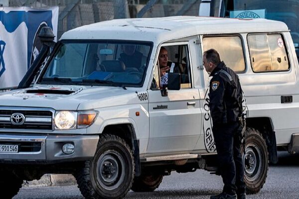 Israel Releases 90 Palestinian Prisoners as Ceasefire Begins Israel releases 90 Palestinian prisoners in ceasefire swap
