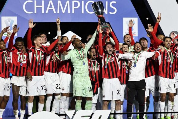 AC Milan’s Amazing Comeback Victory Over Inter Milan! ⚽ Late Abraham winner gives Milan Italian Super Cup win over Inter