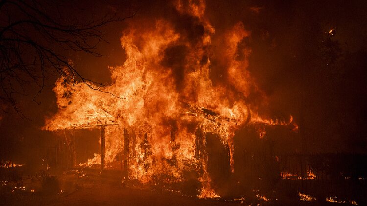 Live_California_wildfire_continues_to_rage_forces_mass_evacuations - My Global News: Young Voices Live: California wildfire continues to rage, forces mass evacuations