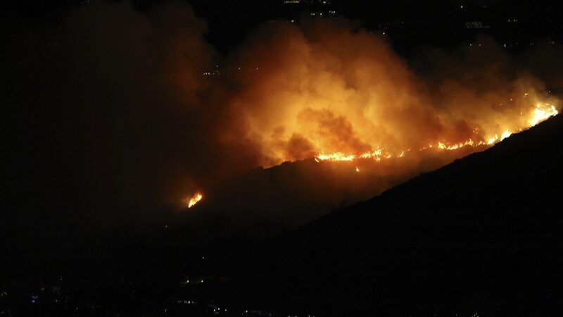 Live: Wildfires raging in southern California, the U.S. video poster