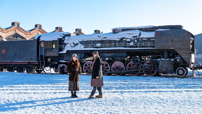 Locomotive_depot_in_Heilongjiang_draws_winter_crowds - My Global News: Young Voices Locomotive depot in Heilongjiang draws winter crowds