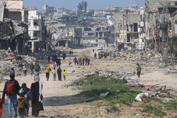 Half a Million People Return Home to Gaza After Ceasefire π Over 500,000 displaced Palestinians return to N Gaza