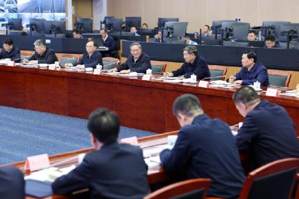 Chinese Premier Li Qiang Wants a Safe and Happy Spring Festival Travel! π Premier Li Qiang urges smooth travel for Spring Festival rush