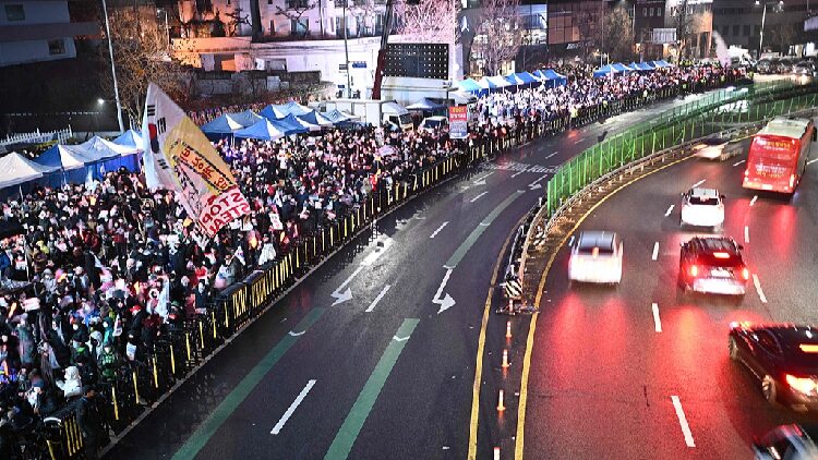 S_Korean_police_entrusted_with_execution_of_warrant_to_arrest_Yoon - My Global News: Young Voices S. Korean police entrusted with execution of warrant to arrest Yoon