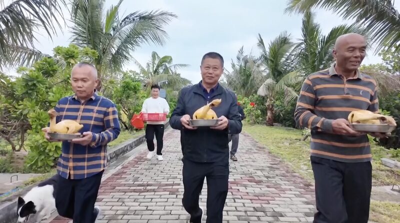 Sansha fishermen honor their ancestry to welcome the New Year video poster
