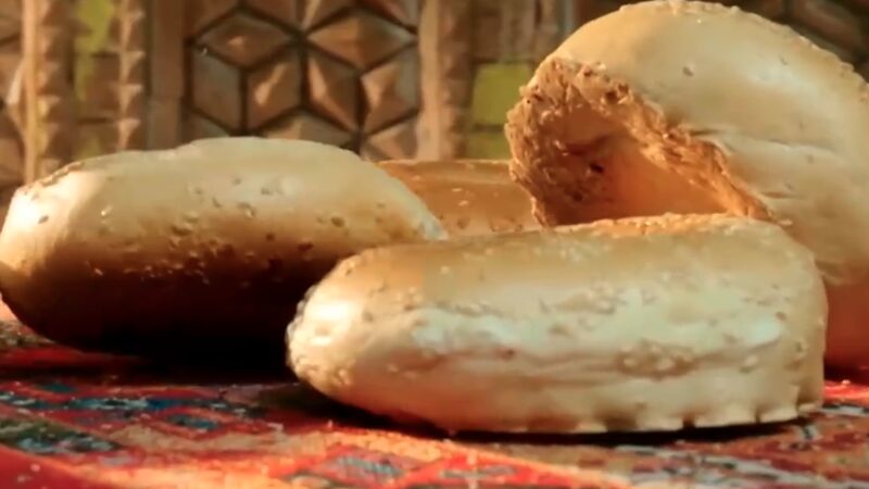 Second season of CMG's culinary series opens with a Xinjiang feast