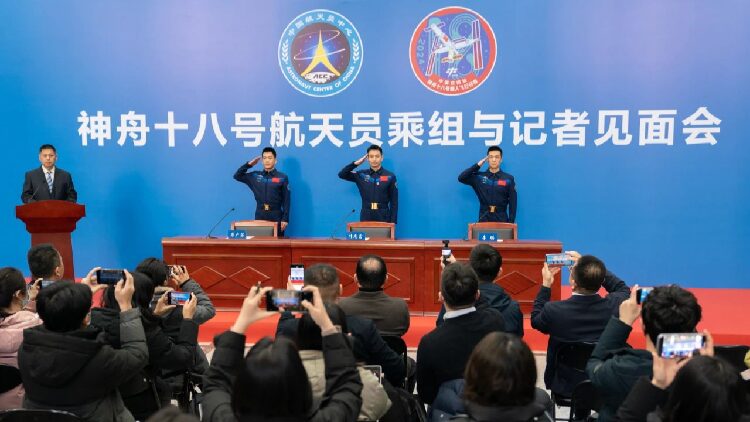 Shenzhou-18 astronauts meet press after return from space