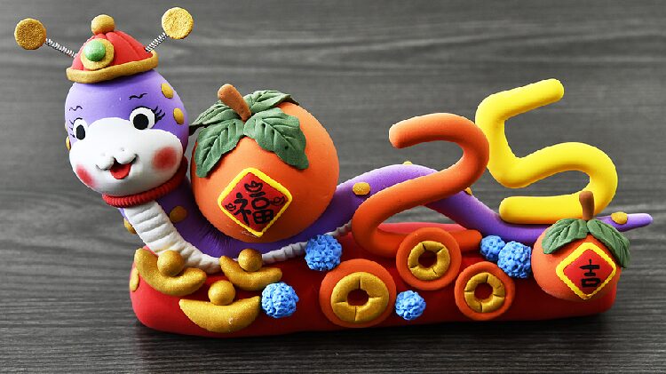 Snake-themed_dough_crafts_herald_Spring_Festival - My Global News: Young Voices Snake-themed dough crafts herald Spring Festival