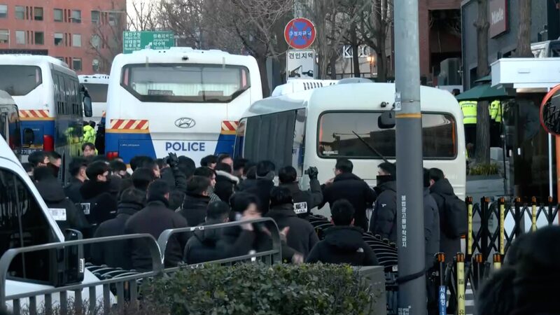 South Korean investigators moving to detain impeached President Yoon video poster