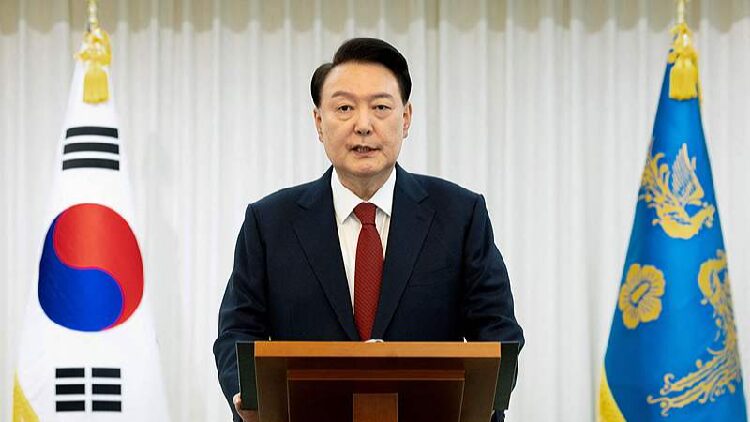 South Korean president to skip 1st hearing of impeachment trial