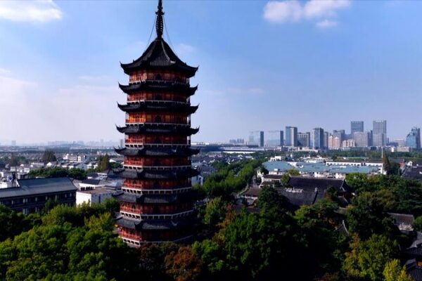 How AI and Drones Are Bringing Ancient Suzhou to Life! ๐ This is how you use AI to bring history to life video poster