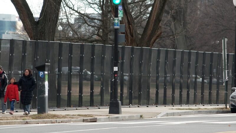 US_bulks_up_security_ahead_of_presidential_events_poster-1 - My Global News: Young Voices U.S. bulks up security ahead of presidential events video poster
