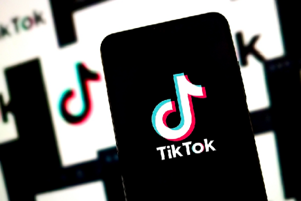 TikTok’s Future in the U.S.: What’s Happening? What could follow after Trump signs TikTok order delaying ban?