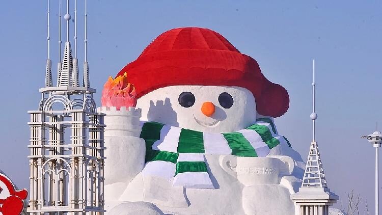 Winter checklist: Six iconic giant snowmen sculptures in Harbin
