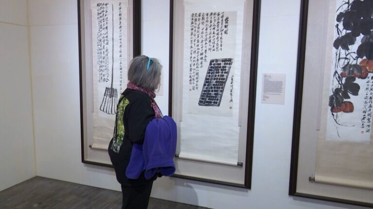 Works of renowned Chinese painter reaches San Francisco museum video poster