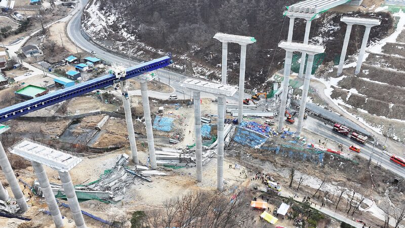 2 Chinese nationals among 4 dead in South Korea bridge collapse