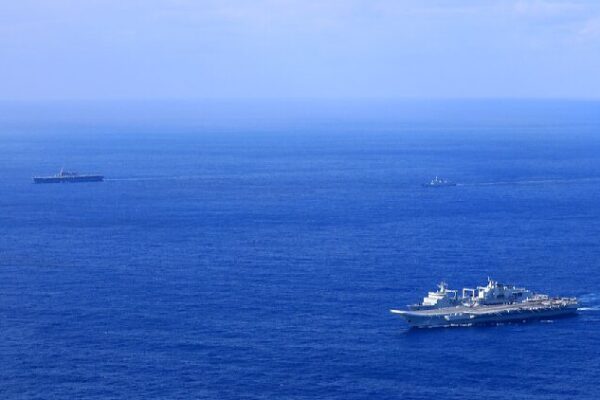 China’s Navy Drills Near Australia Follow International Rules πβ China: Military drills off Australia's east coast comply with intl law