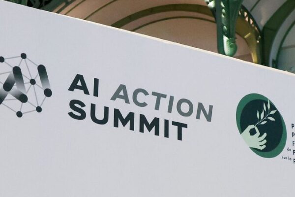 China Calls for Teamwork in AI at Paris Summit! π€π China calls for common development, security in field of AI