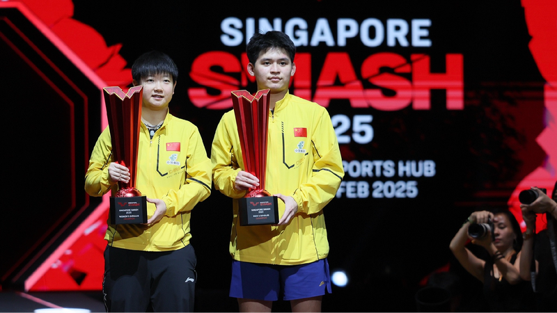 China's Sun, Lin snatch singles titles at WTT Singapore Smash