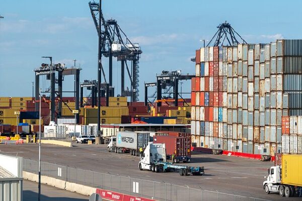 China Says ‘No’ to U.S. Tariffs Over Drug Dispute π«π° China's public security ministry opposes U.S. tariff hikes