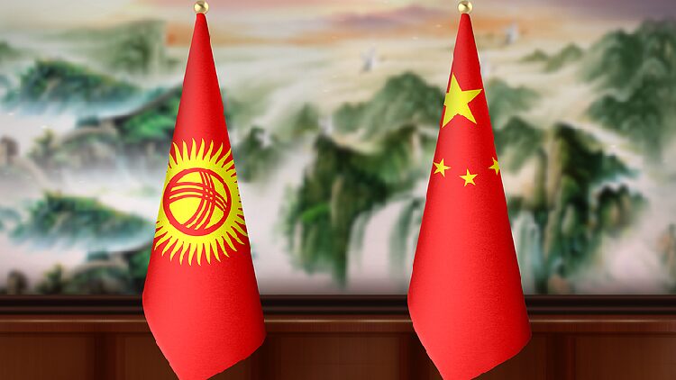 Chinese premier meets with Kyrgyz president in Beijing